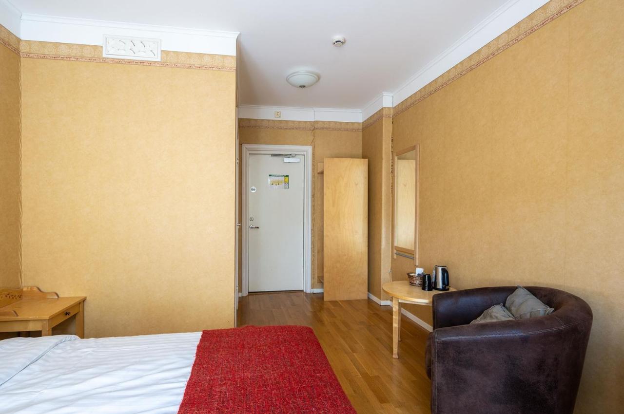 Christos Hotel セーデルハムン エクステリア 写真